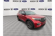 $27495 : Ford Explorer 2022 AWD XLT 4 thumbnail