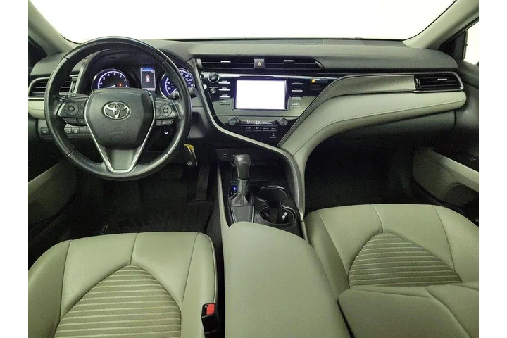 $22998 : Toyota Camry 2019 SE 4dr Sed image 9