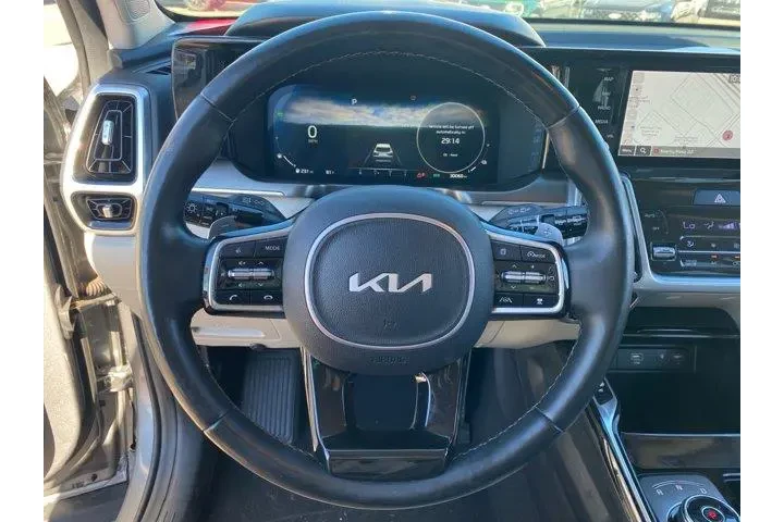 Kia Sorento Hybrid 2023 AWD image 9