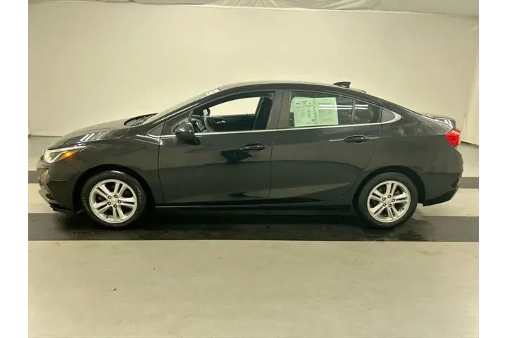 $12971 : Chevrolet Cruze 2017 LT Auto image 6