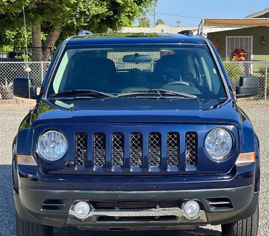 $12900 : 2014 JEEP PATRIOT image 2