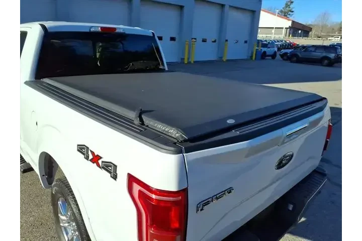 $23374 : Ford F-150 2017 4x4 Lariat 4 image 5