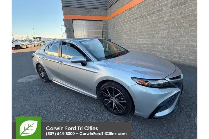 $20989 : Toyota Camry 2021 SE 4dr Sed image 1