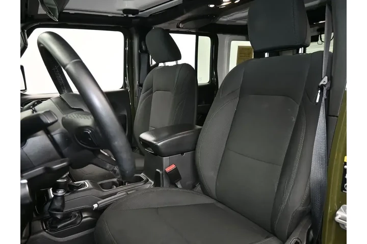 $22795 : Jeep Wrangler Unlimited 2021 image 10