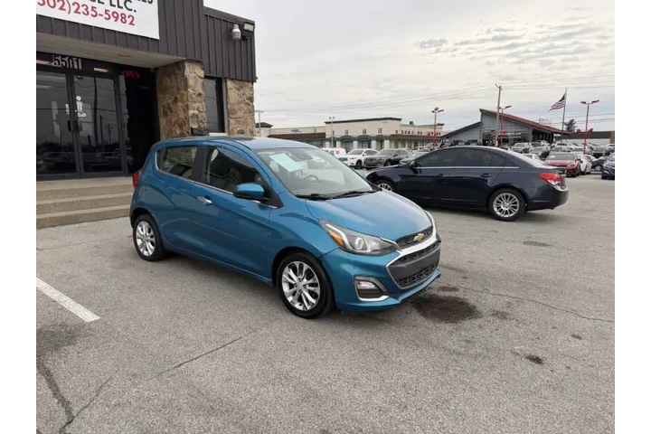 $7999 : 2019 Spark 2LT CVT image 8