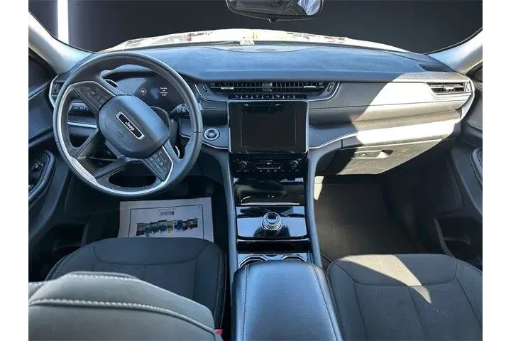 $25000 : Jeep Grand Cherokee L 2023 4 image 10