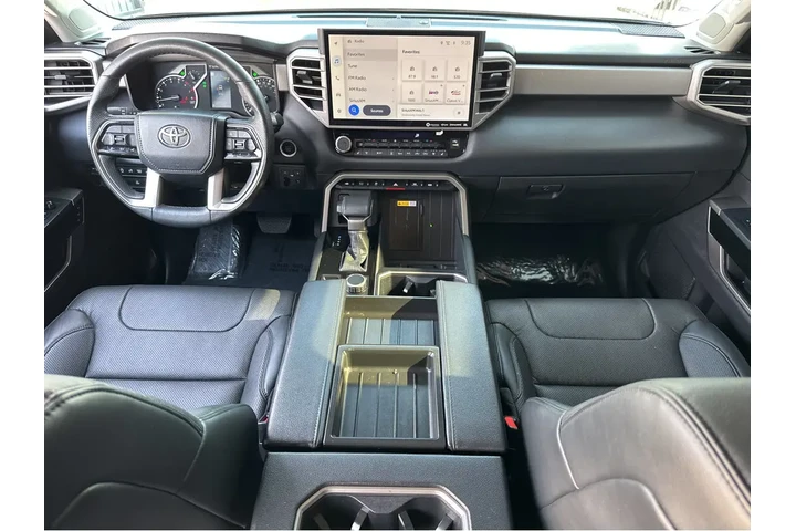 $44997 : 2022 Tundra 4WD Limited image 5