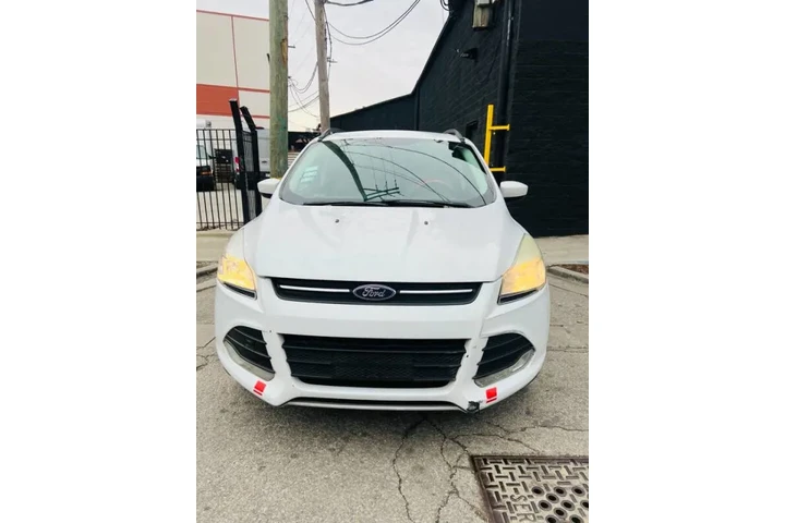 $9999 : 2015 Escape SE image 6
