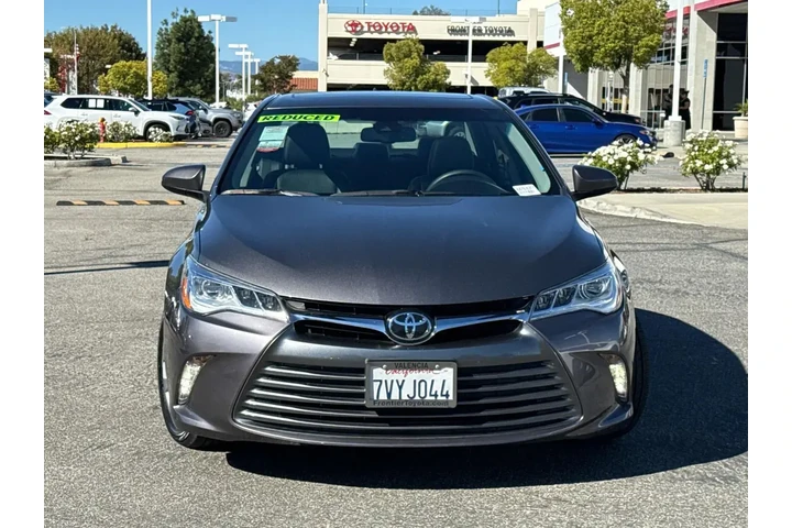 $20980 : Toyota Camry 2017 XLE V6 4dr image 2