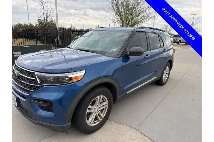 $23959 : Ford Explorer 2021 XLT 4dr S image 1