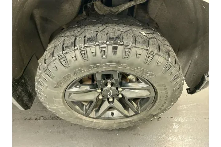 $30587 : Chevrolet Silverado 1500 202 image 8