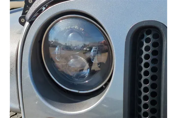 $15763 : Jeep Wrangler Unlimited 2013 image 10