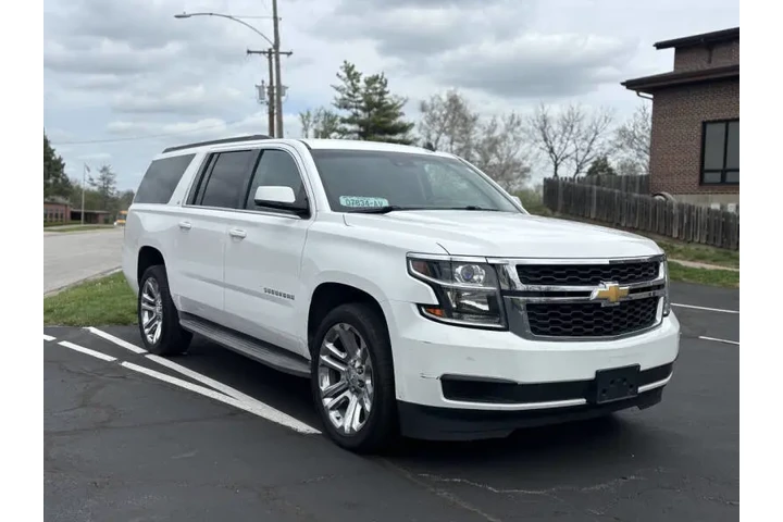$11999 : 2015 Suburban LT image 5