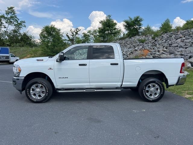 $59998 : PRE-OWNED 2023 RAM 2500 BIG H image 4