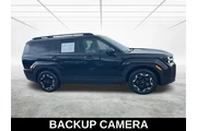 $27428 : Hyundai SANTA FE 2024 SEL 4d thumbnail