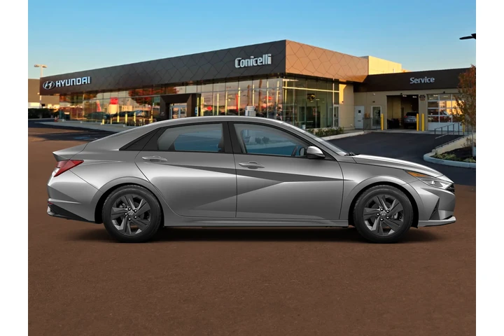 $19555 : Hyundai ELANTRA 2023 SEL 4dr image 8