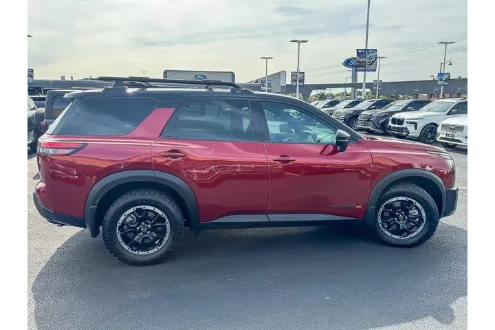 $35880 : Nissan Pathfinder 2023 AWD R image 9