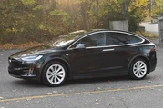 $21895 : Tesla Model X 2018 AWD 75D 4 thumbnail