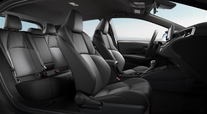 $28189 : 2024 Corolla Hatchback XSE image 7