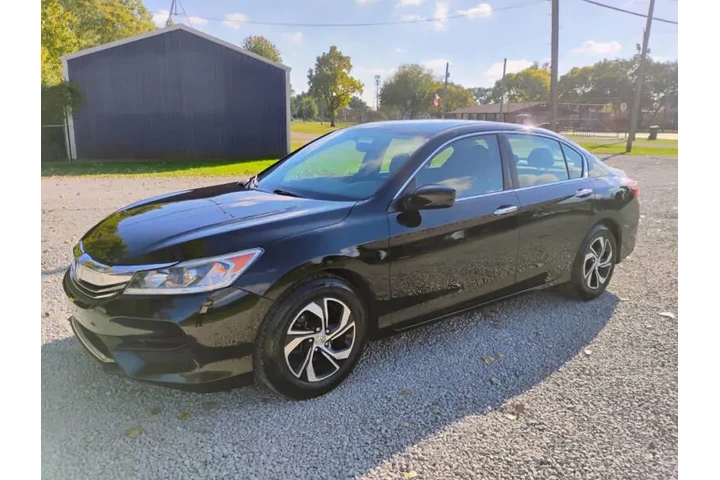 $14995 : 2016 Accord LX image 4
