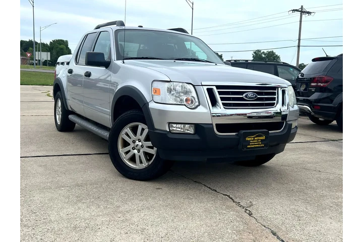 $8999 : 2009 Explorer Sport Trac XLT image 2