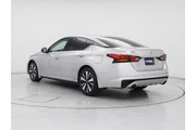 $18998 : Nissan Altima 2020 2.5 SV 4d thumbnail