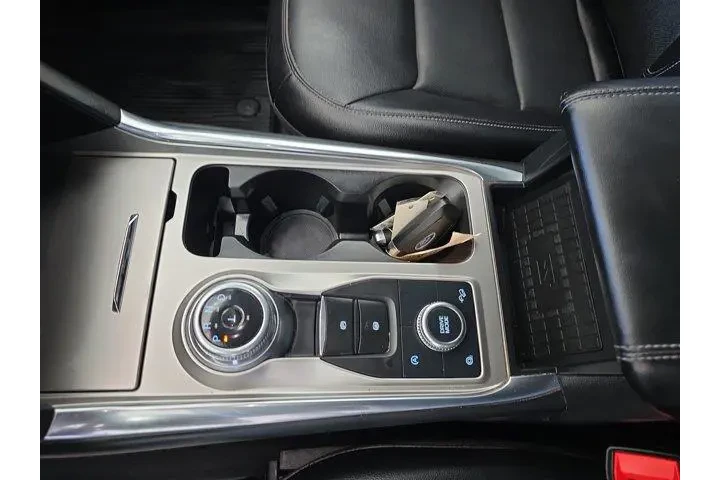 $28999 : Ford Explorer 2021 AWD Limit image 8