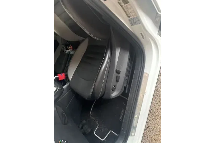 $18778 : Volkswagen Taos 2022 SEL 4dr image 7