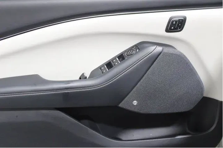 $24959 : Ford Mustang Mach-E 2021 AWD image 3