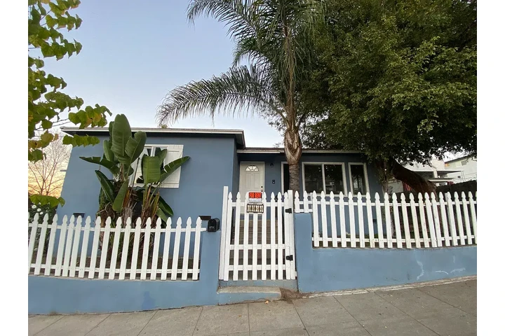 $1100 : Boyle Heights 2 & 1 image 1