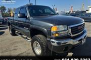 2003 GMC Sierra 2500HD en Bakersfield