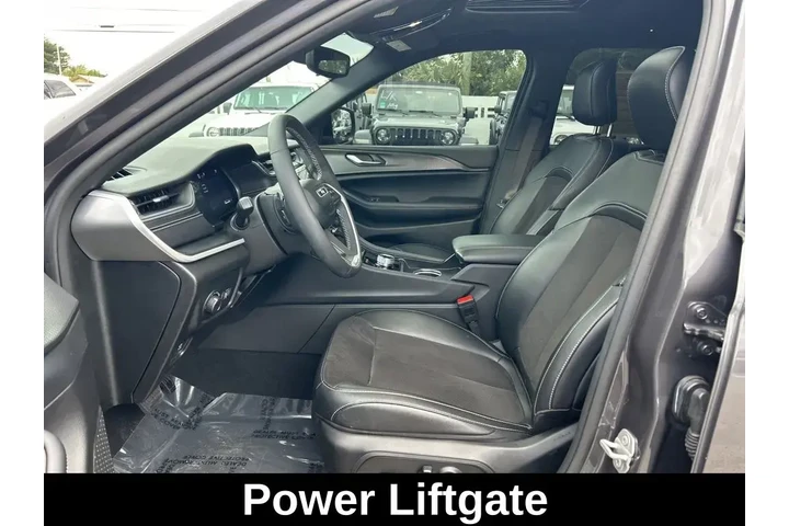 $32396 : Jeep Grand Cherokee L 2024 4 image 10
