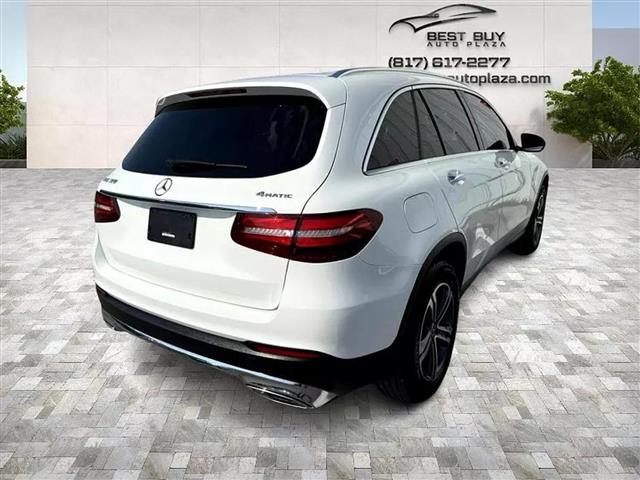 $17595 : 2019 MERCEDES-BENZ GLC GLC 30 image 7