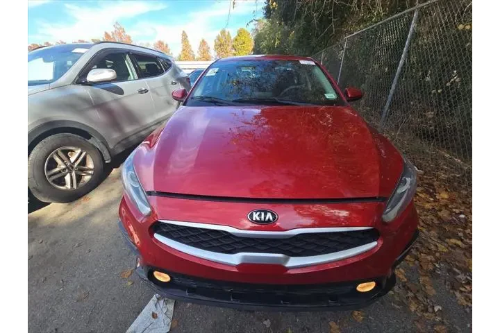 $15984 : Kia Forte 2020 FE 4dr Sedan image 2