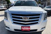 2017 Escalade 4WD 4dr Luxury thumbnail