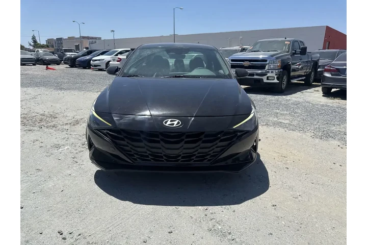 $16699 : Hyundai ELANTRA 2023 SEL 4dr image 1
