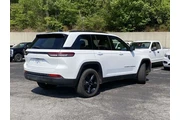 $22990 : Jeep Grand Cherokee 2023 4x2 thumbnail
