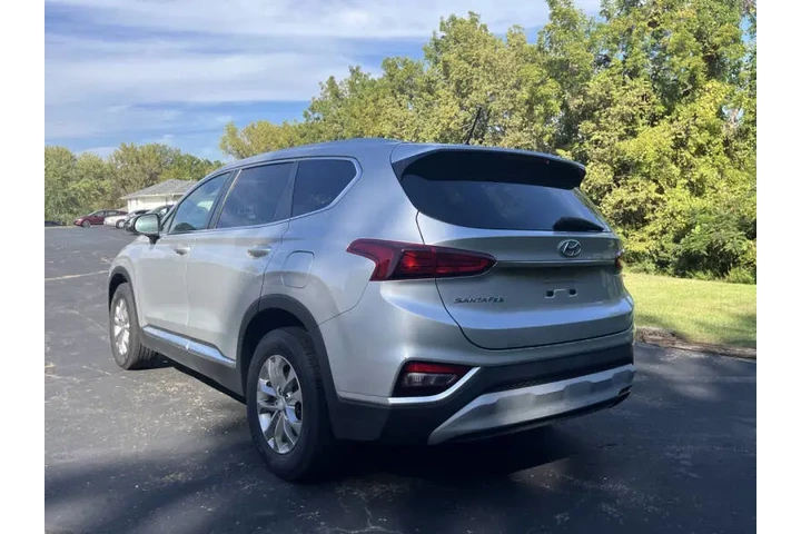 $10999 : 2019 Santa Fe SE 2.4L image 3