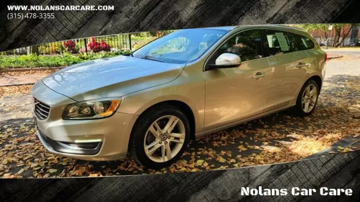 $11995 : 2015 V60 T5 Premier image 1