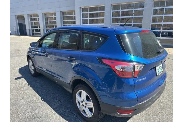 $10388 : Ford Escape 2017 S 4dr SUV image 2