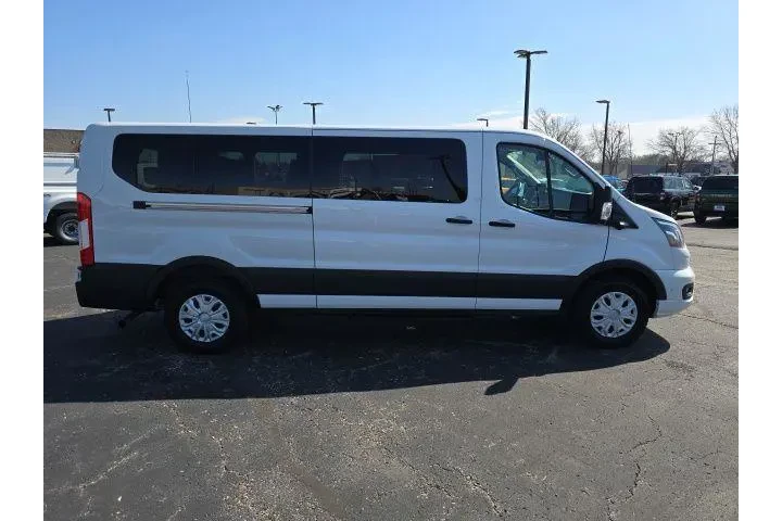 $33500 : Ford Transit 2023 350 XL 3dr image 6