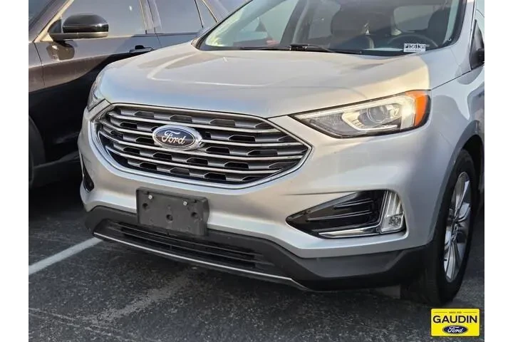 $16995 : Ford Edge 2019 Titanium 4dr image 2