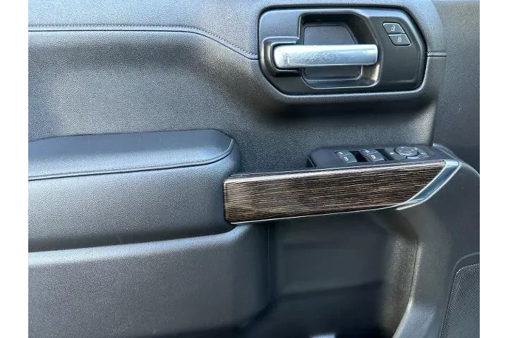 $32990 : GMC Sierra 1500 2021 4x2 SLE image 10