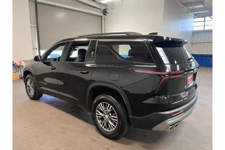 $37838 : Chevrolet Traverse 2025 4X4 image 5