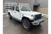 $24652 : Jeep Gladiator 2020 4x4 Over thumbnail