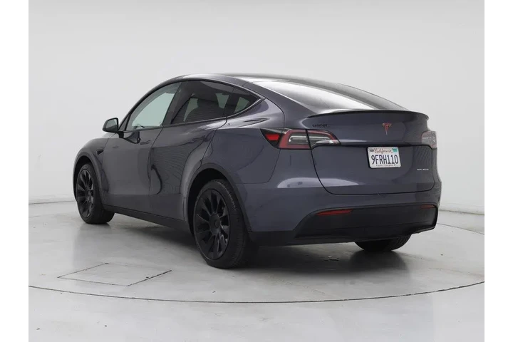 $32998 : Tesla Model Y 2023 AWD Long image 2