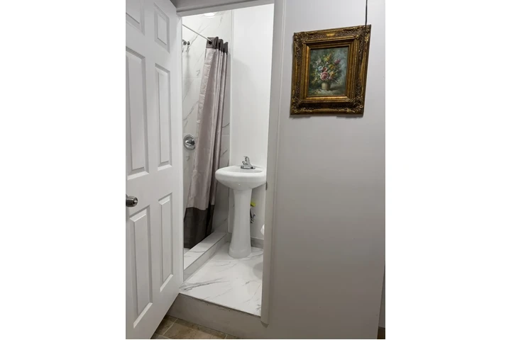 $1200 : Efficienty image 4