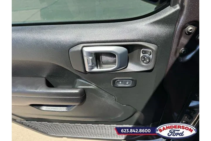 $39888 : Jeep Wrangler Unlimited 2021 image 10