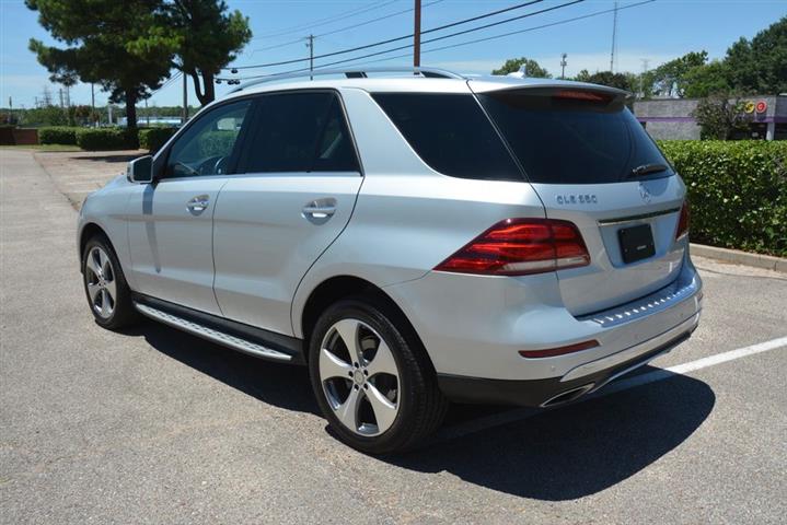 2016 Mercedes-Benz GLE 350 image 10