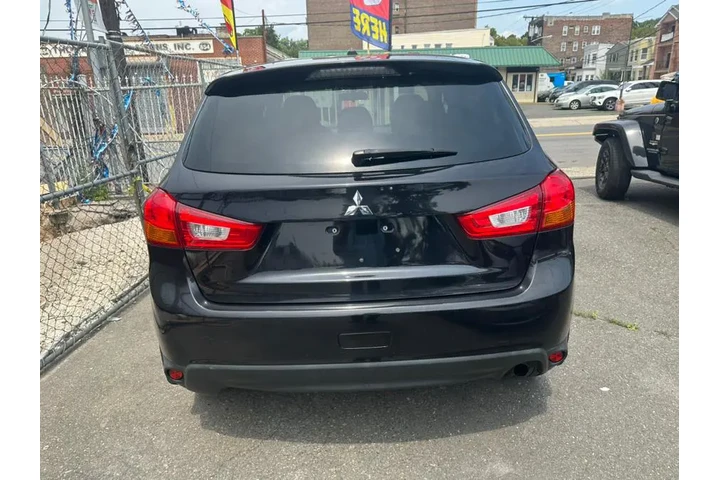 $7499 : Used 2014 Outlander Sport 2WD image 6